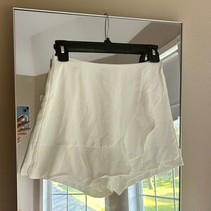 Princess Polly White Skort, Size 2